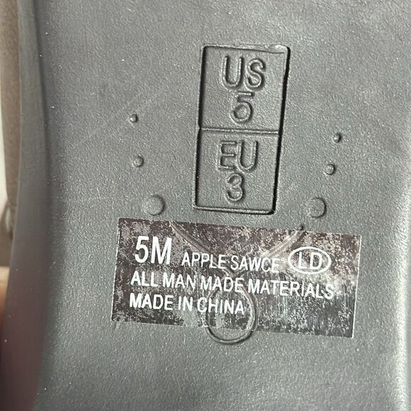 Aerosoles Apple Sauce Brown Studded Mule Clogs Sz 5 - Picture 5 of 6